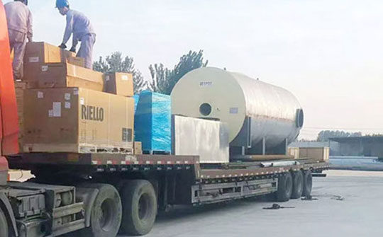 客戶采購(gòu)的四臺(tái)承壓熱水鍋爐發(fā)貨啦！